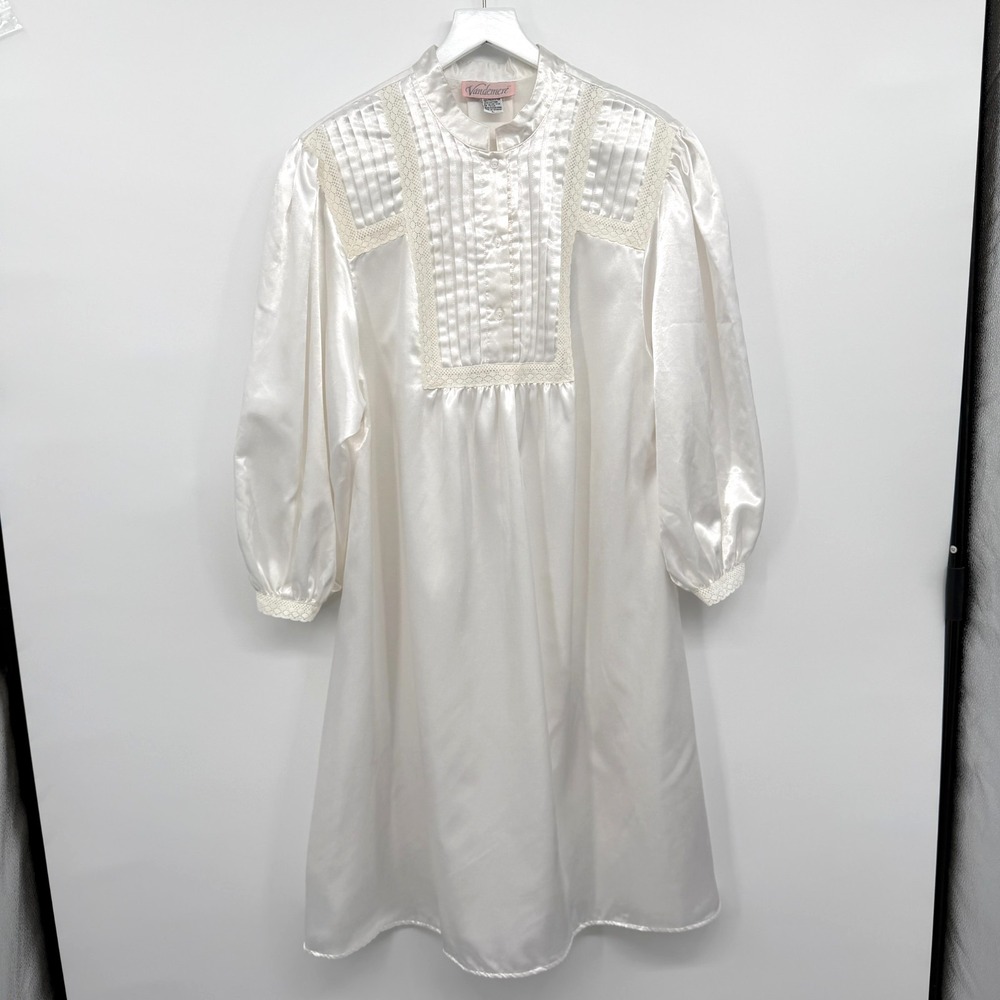 Vintage Vandemere Satin Nightgown Size Large Pintuck Victorian Coquette White